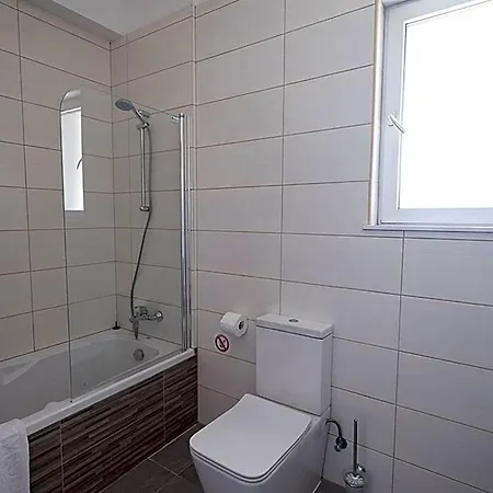 Miramar, Luxury And New 5bdr With Pool 4*