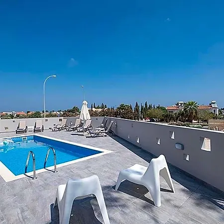 فندق Miramar, Luxury And New 5bdr With Pool بروتاراس